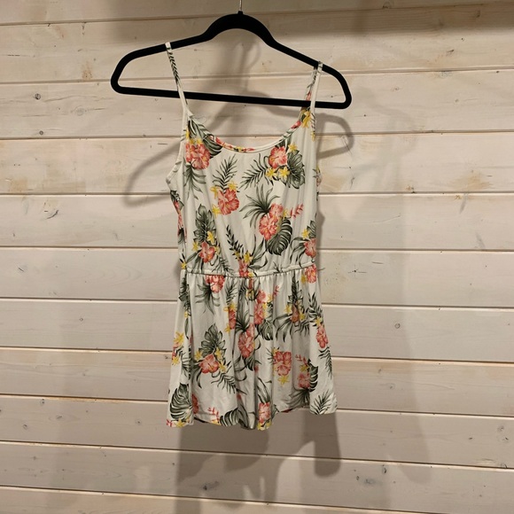 Ardene Pants - Ardene | Tropical Patterned Romper